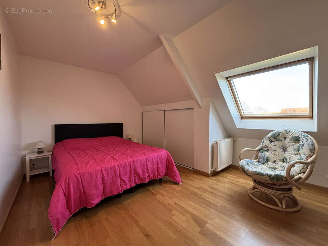 Maison à TOUR-EN-BESSIN