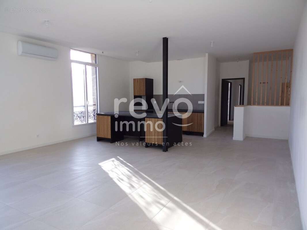 Appartement à PAULHAN