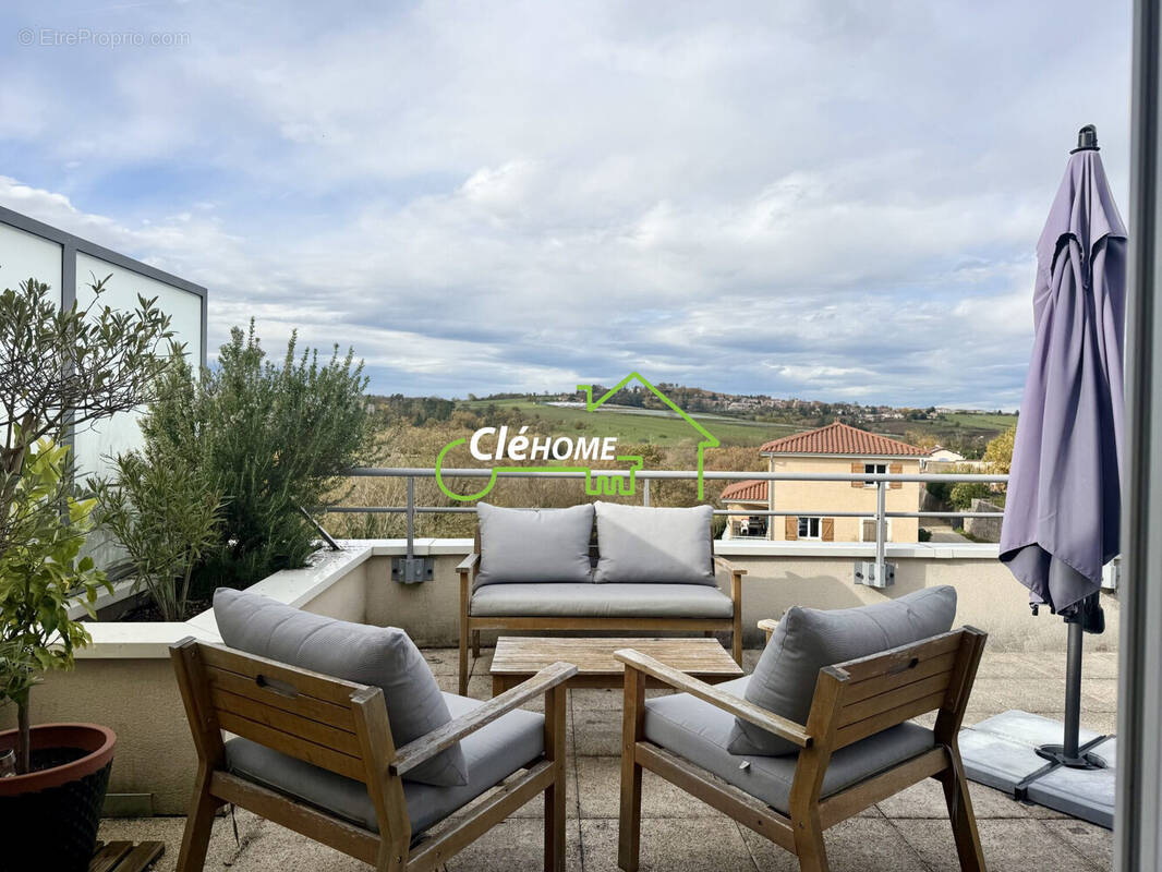 Appartement à LENTILLY