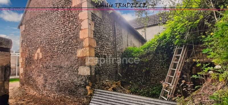 Maison authetique à vendre 4 pièces PONCE SUR LE LOIR (72) terrain 537m² - photo 28