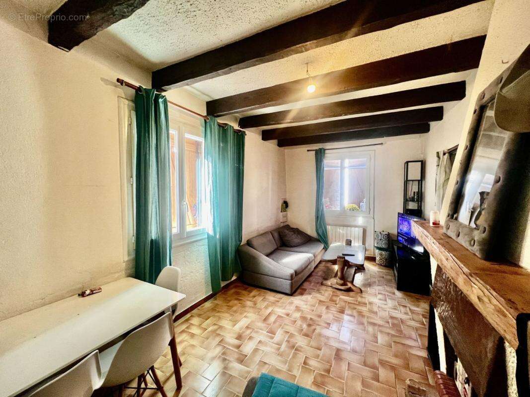 Maison à SAINT-GILLES