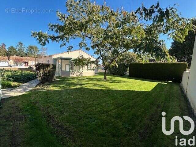 Photo 3 - Maison à SAINT-DENIS-LA-CHEVASSE