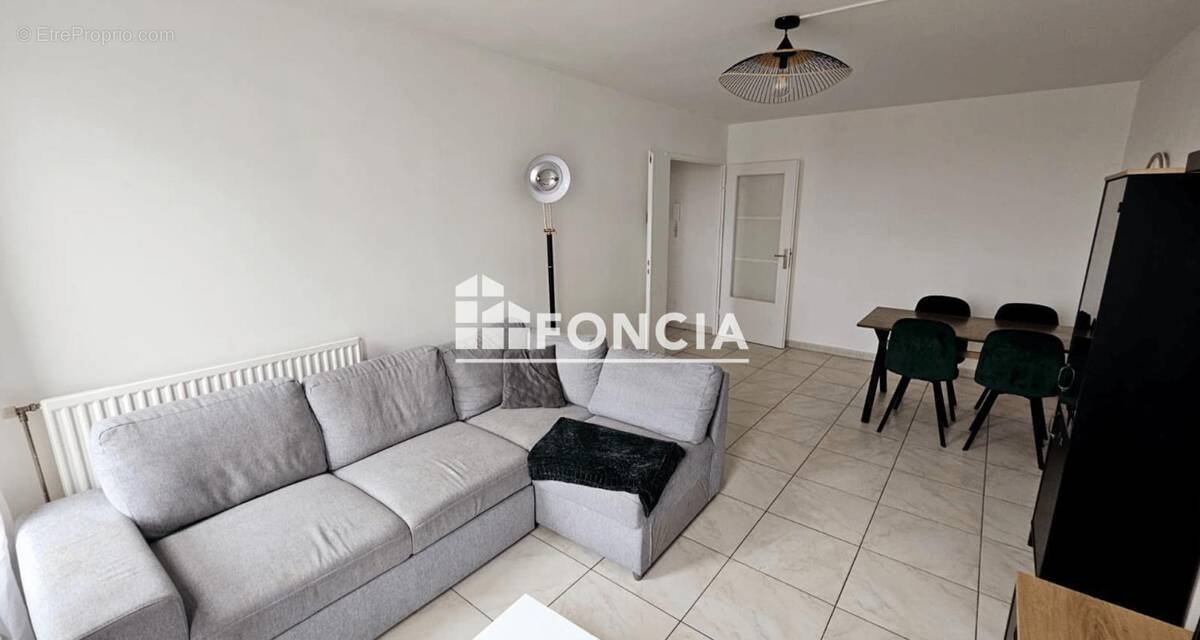Appartement à SAINT-DENIS