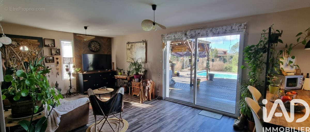 Photo 6 - Maison à SALLES