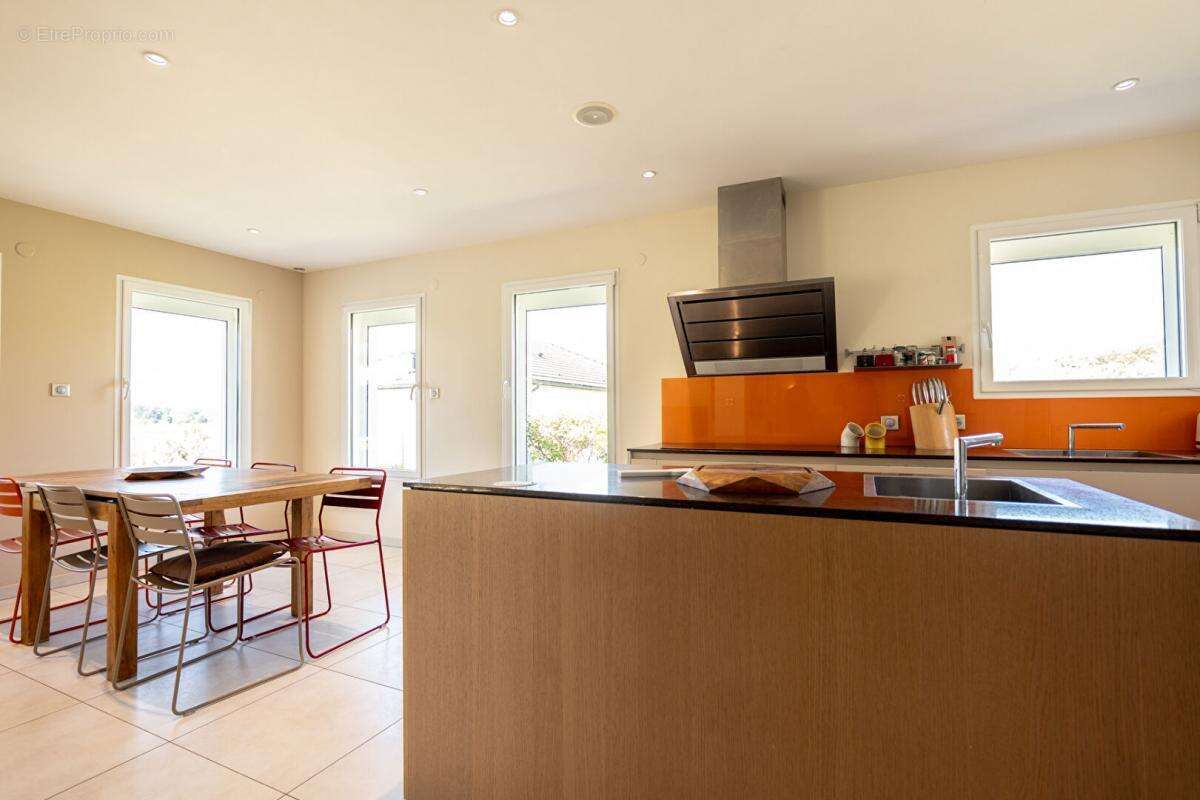 Maison à VILLIERS-SUR-LOIR