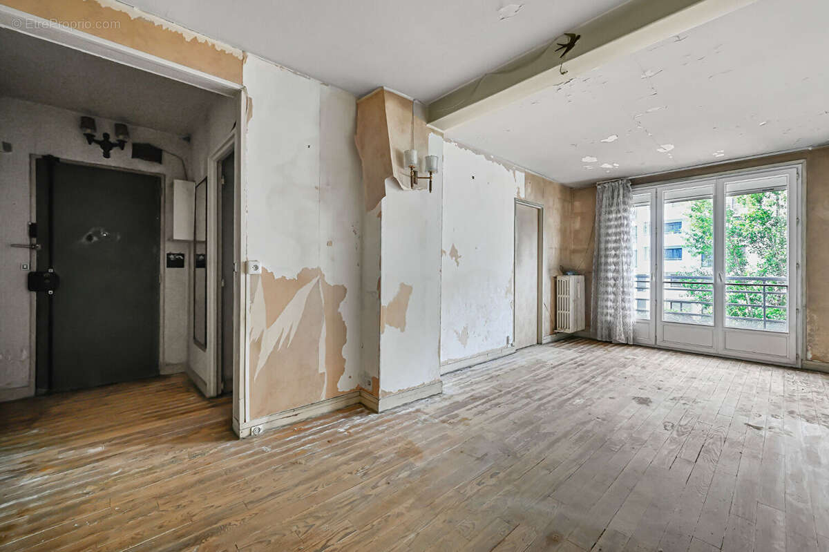 Appartement à ISSY-LES-MOULINEAUX