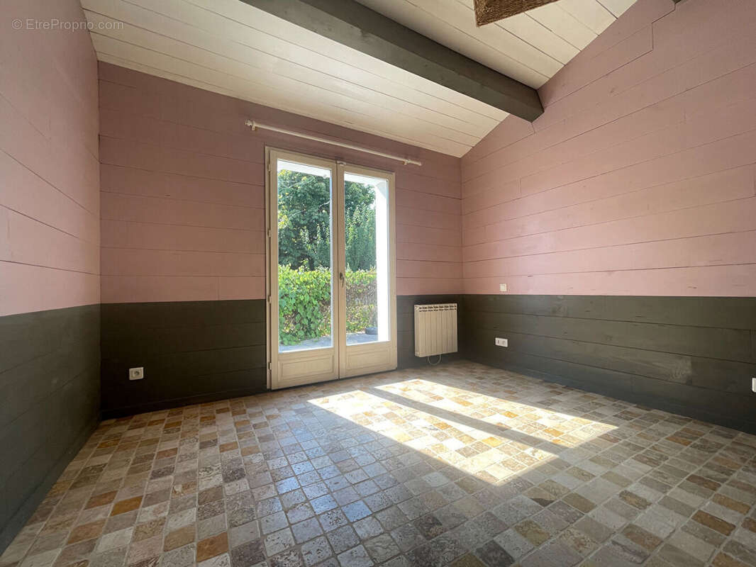 Charmante maison 3 chambres sur terrain de 1084 m² proche plage - photo 16