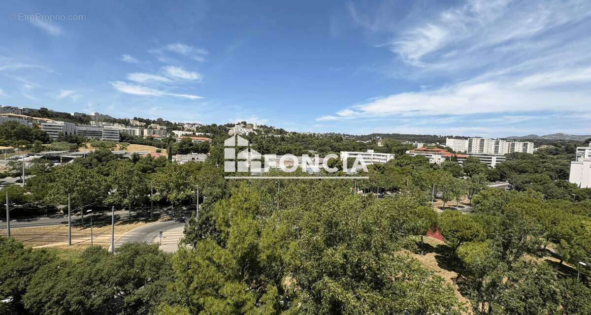 Appartement à MARSEILLE-11E