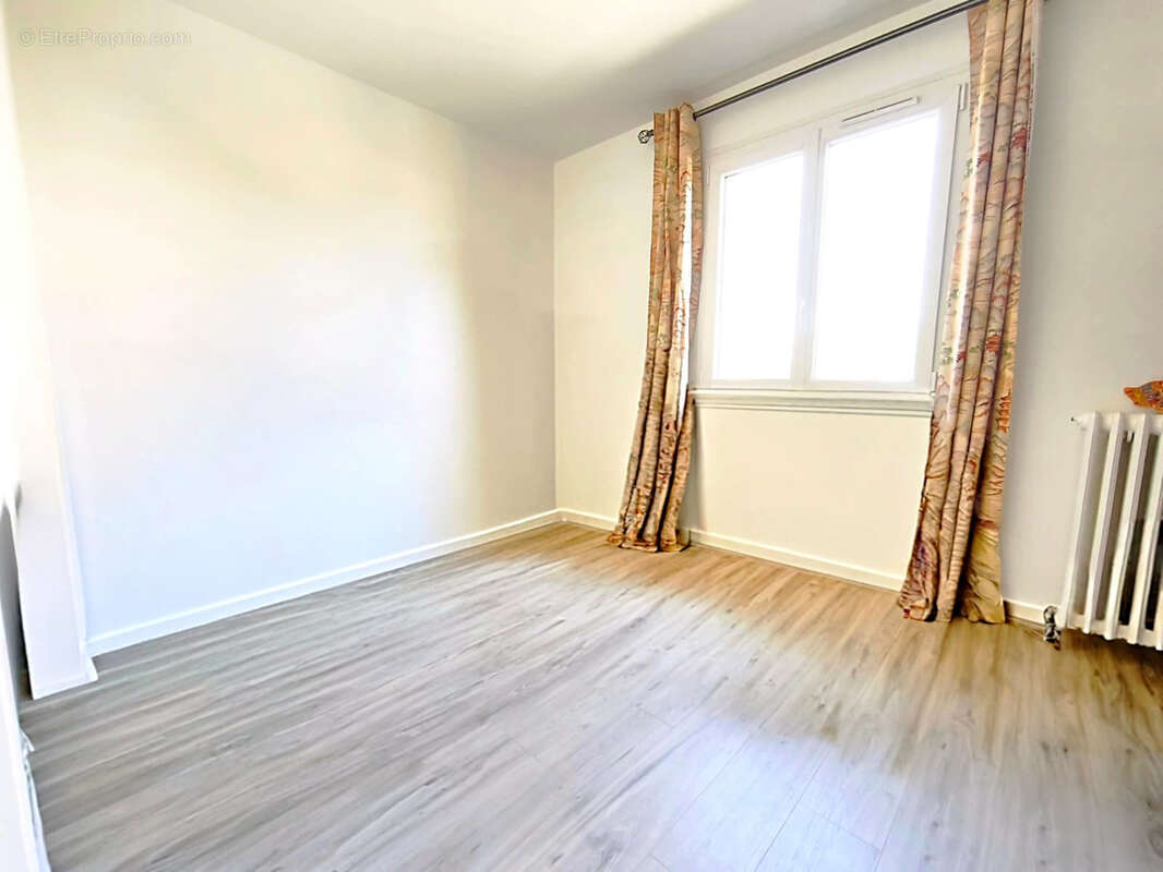 Appartement à ARPAJON