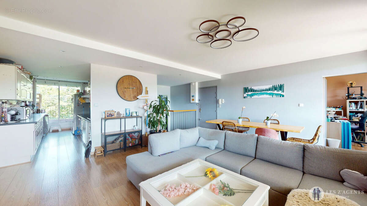 Appartement à ECHIROLLES