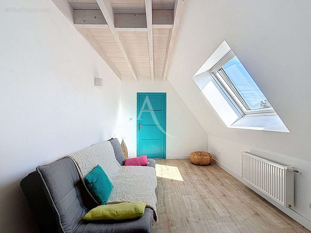 Maison à SAINT-SYLVAIN-D'ANJOU