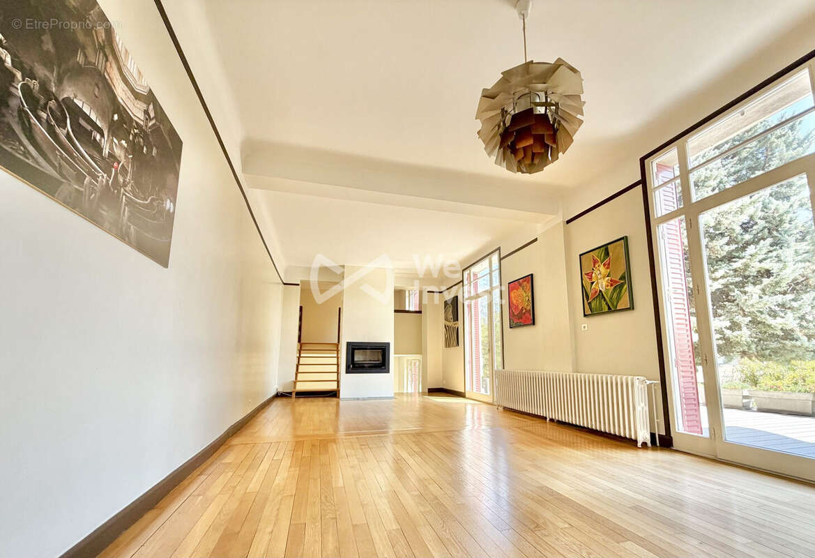 Maison 198 m² à Riom  - photo 4