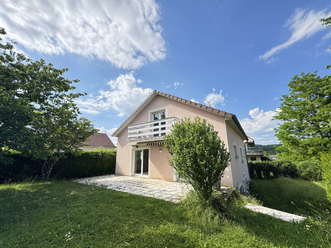 Maison à ESSERT