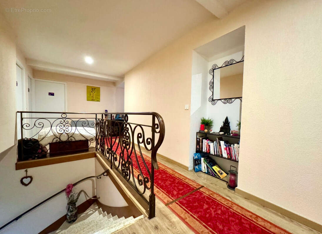 Maison à LA SALVETAT-SUR-AGOUT