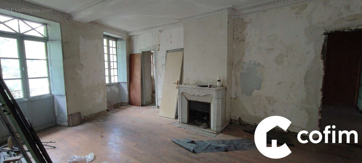 Appartement à OLORON-SAINTE-MARIE