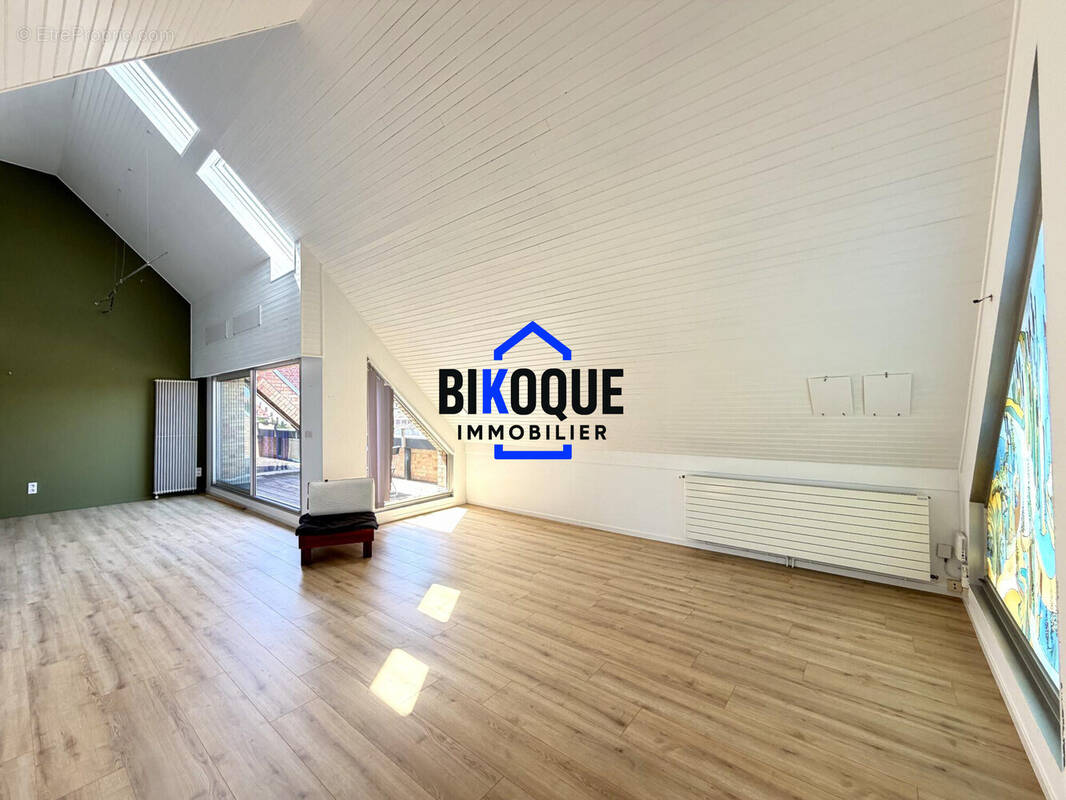 Appartement à CAPPELLE-LA-GRANDE