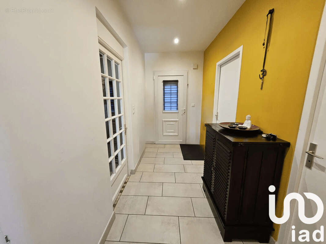 Photo 2 - Maison à MASSIGNIEU-DE-RIVES