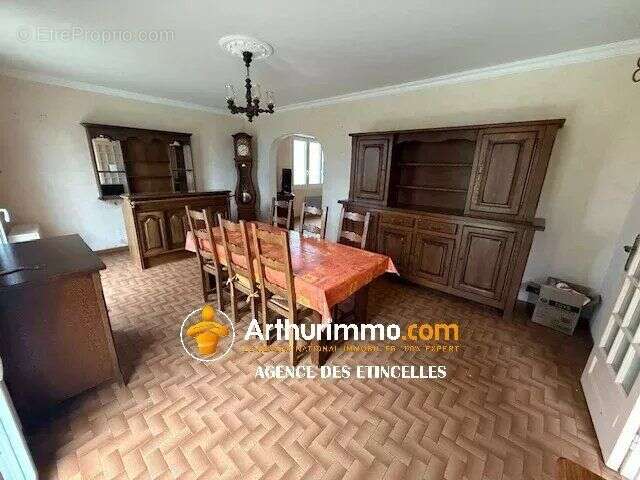 Maison à MARTIGNE-FERCHAUD