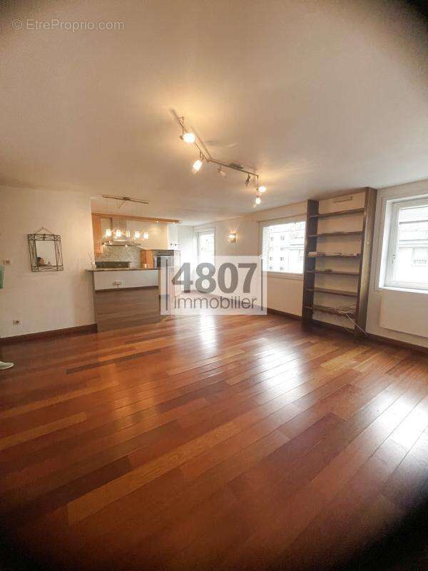 Appartement 69 m² à Annemasse  - photo 4