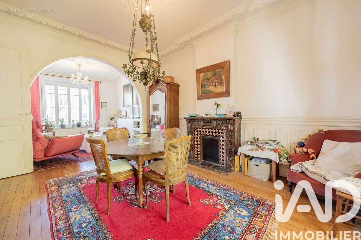 Photo 3 - Maison à CHARLEVILLE-MEZIERES