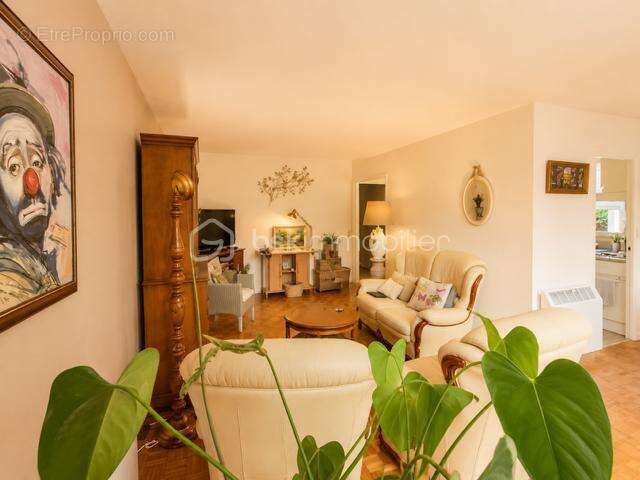Maison de plain-pied - la commanderie des templiers ii sur 775 m2 de terrain - photo 8