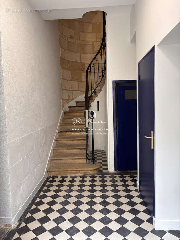 Appartement à BORDEAUX