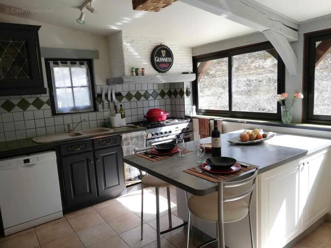 Maison à SAINTE-ALVERE