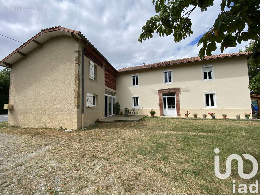 Photo 1 - Maison à PUNTOUS