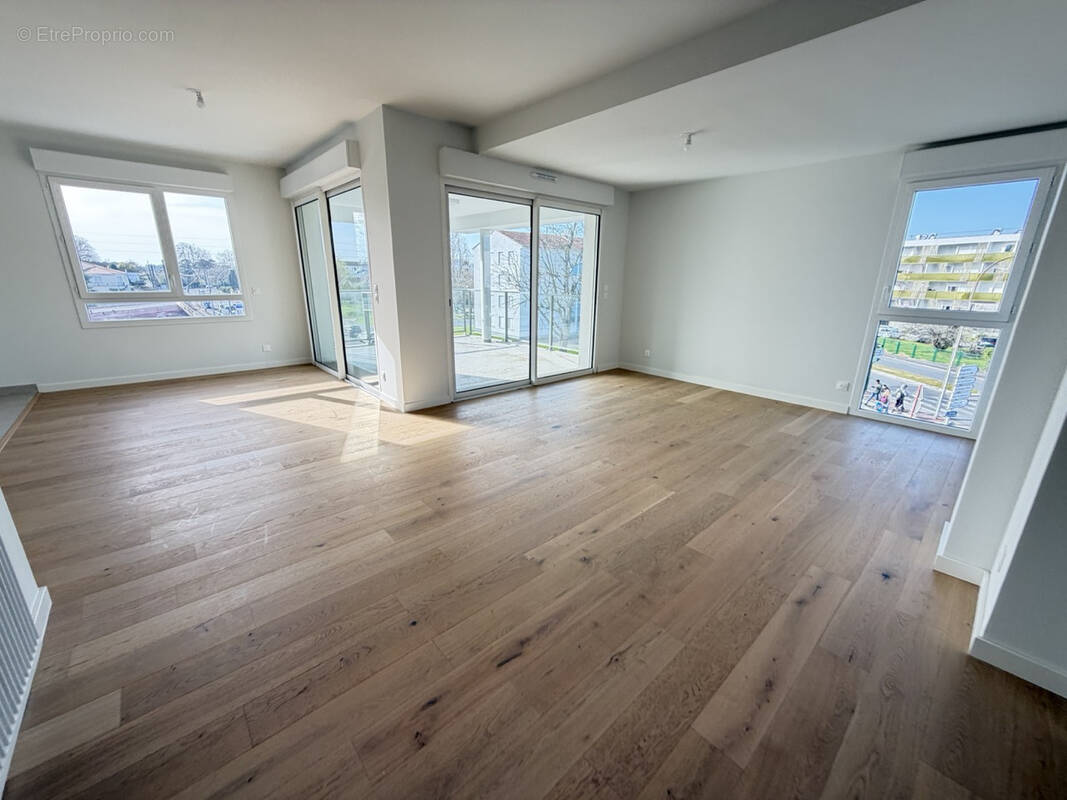 Appartement à PESSAC