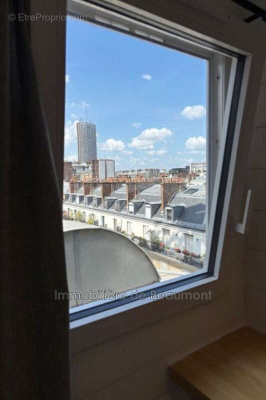 Appartement à PARIS-17E