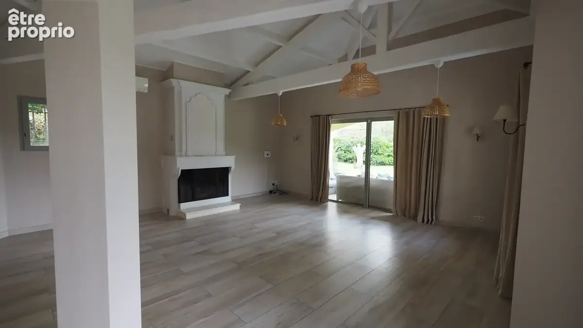 Saint-Martin-de-Peille — À seulement 15 minutes de Monaco - Villa de 180 m2 sur un terrain de 2000 m2 - photo 4