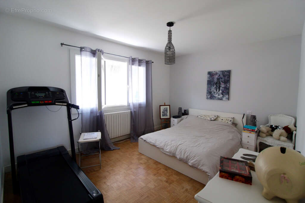 Maison à VILLENEUVE-SUR-LOT