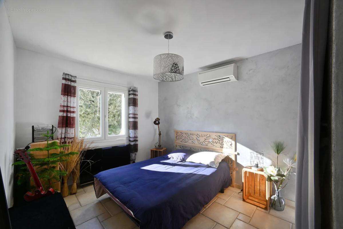 Maison à LE MARTINET