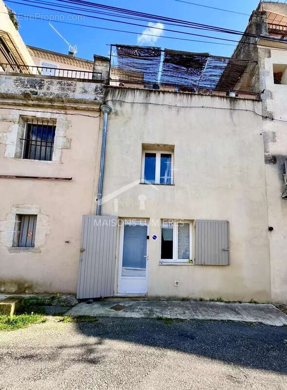 Maison à BONNIEUX