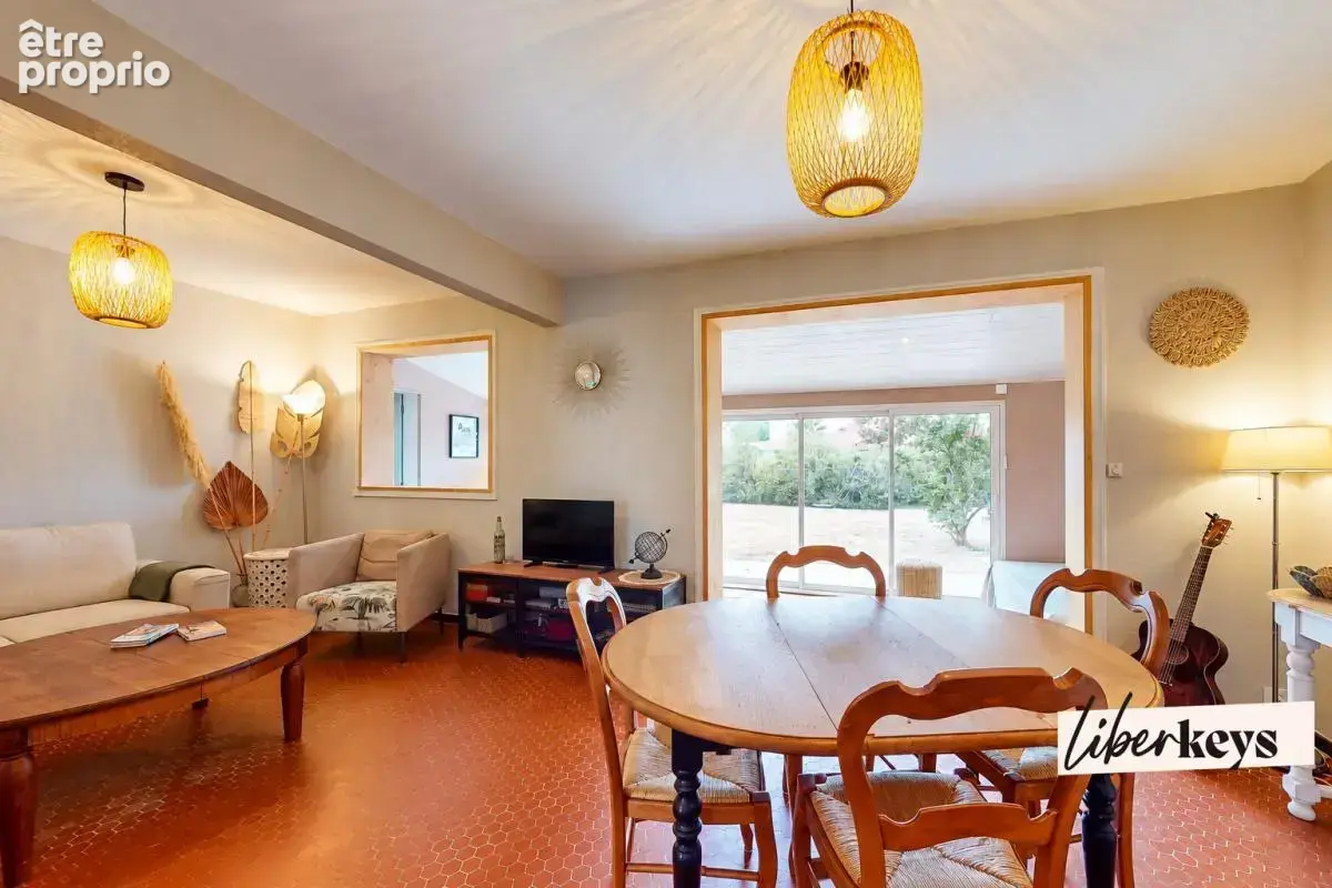 Maison de plain-pied - 80 m² - 3 pièces - Plage de la Fontaine aux Bretons - Pornic - photo 12