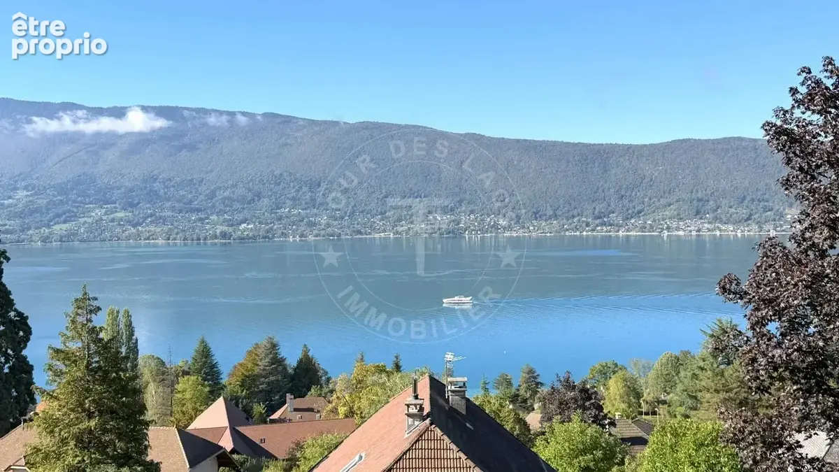 Veyrier du Lac, maison avec vue sur le lac et les montagnes à vendre - photo 1