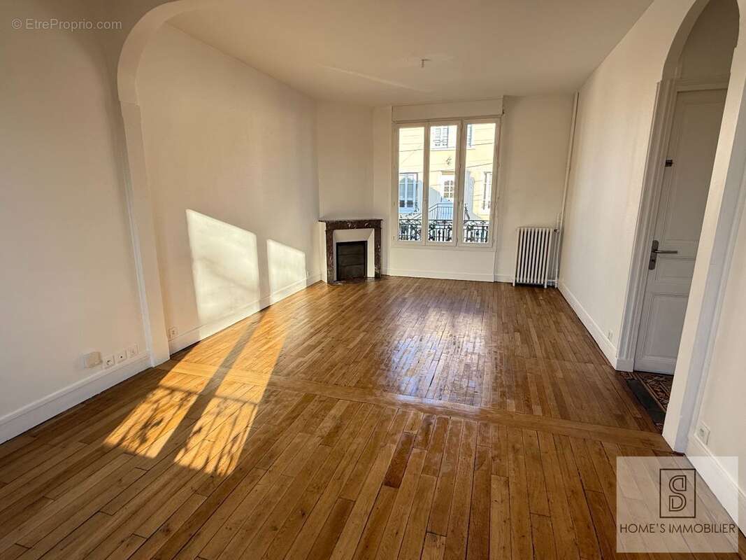 Maison à LE RAINCY