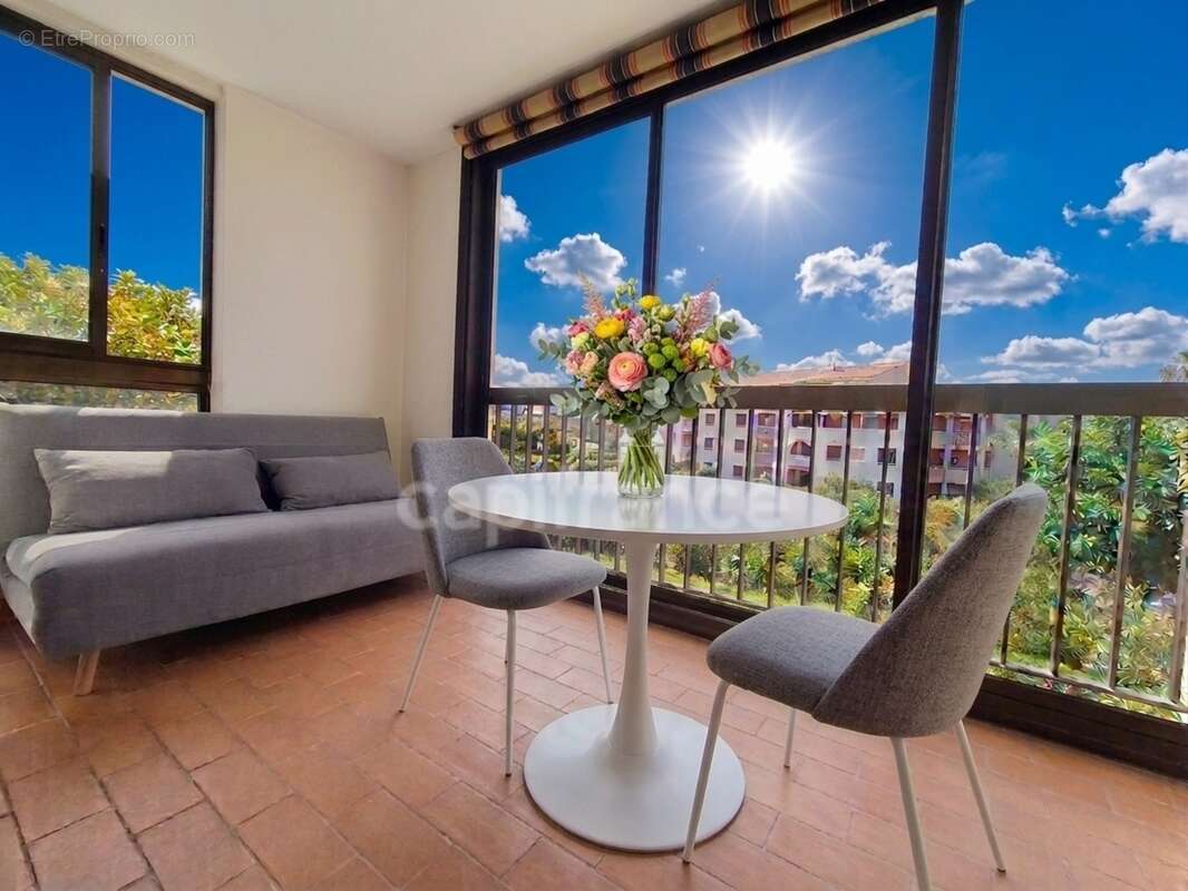 Appartement t2 + parking + piscine à vendre six-fours-les-plages (83) - photo 3