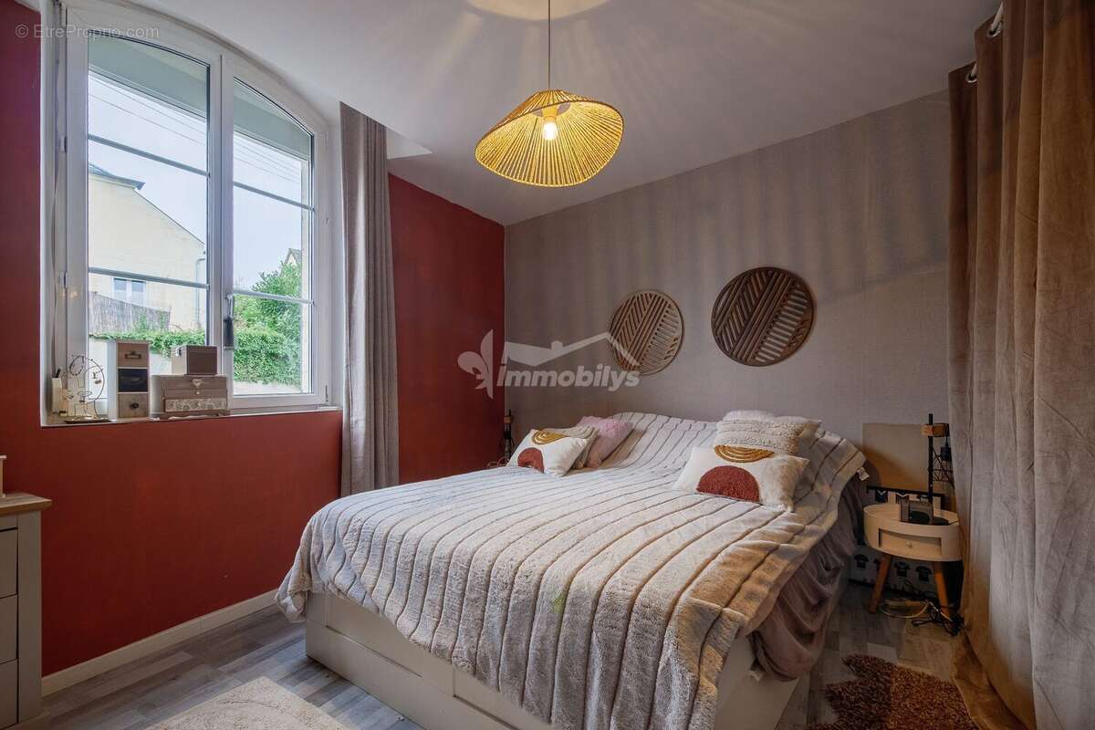 Maison à BRANCOURT-EN-LAONNOIS