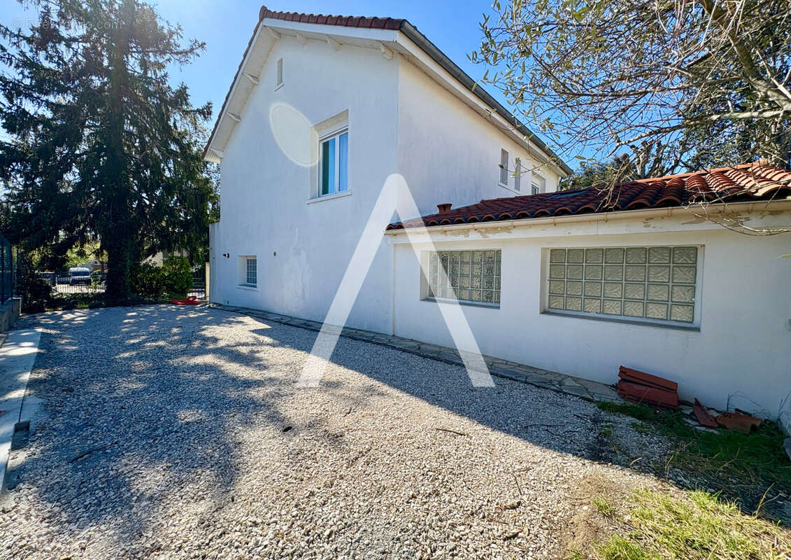 Commerce à TOULOUSE