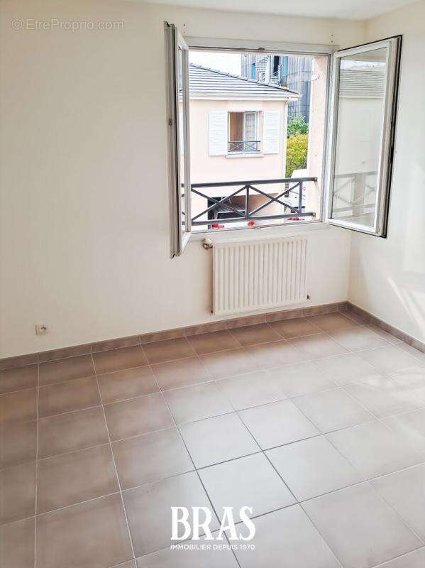 Secteur Beauséjour, Maison de 101 m² avec garage - photo 6