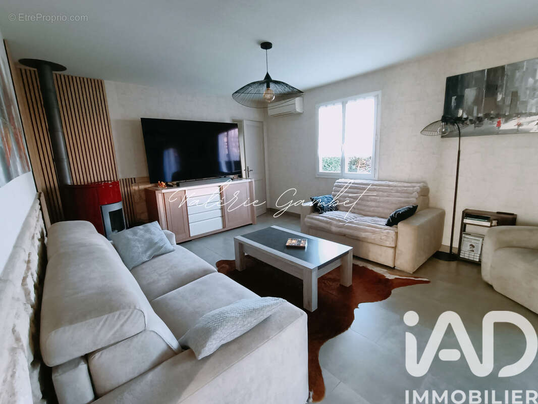 Maison 103 m² à Presles  - photo 2