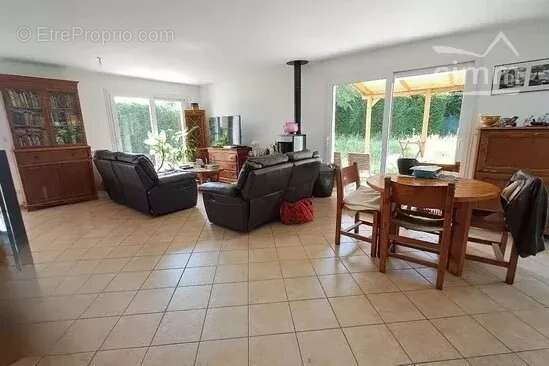 Maison à COLOMBIER-SAUGNIEU