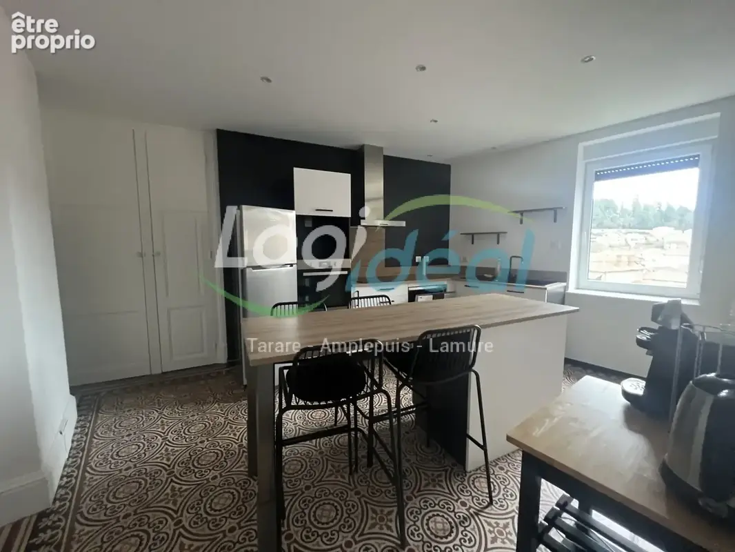 Appartement 4 pièces 103 m² à vendre à Amplepuis (69550) - photo 2