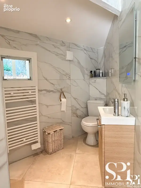LA VALETTE NORD- Maison 4 chambres - piscine - Plain-pied - photo 14