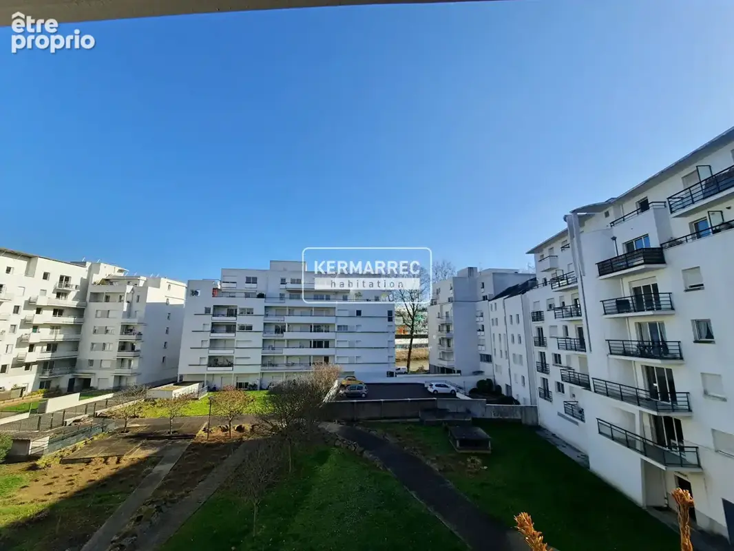 NANTES - T2 avec balcon et parking en sous-sol - 47m² - photo 4