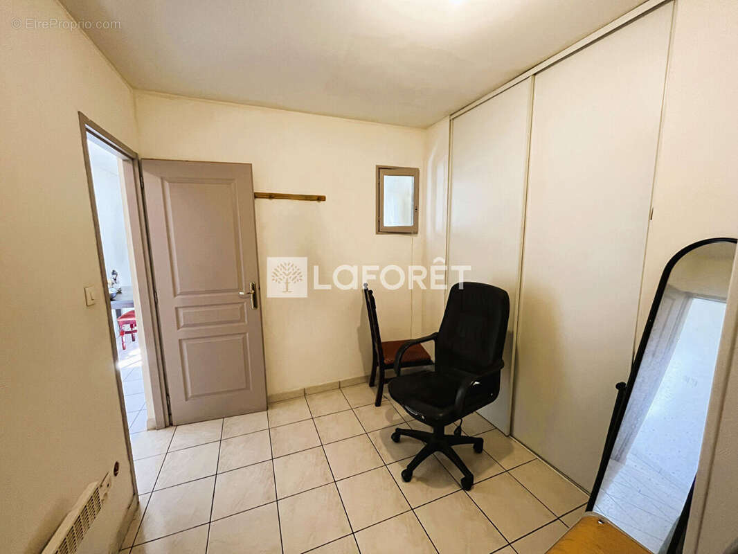 Appartement à SAINT-MAXIMIN-LA-SAINTE-BAUME