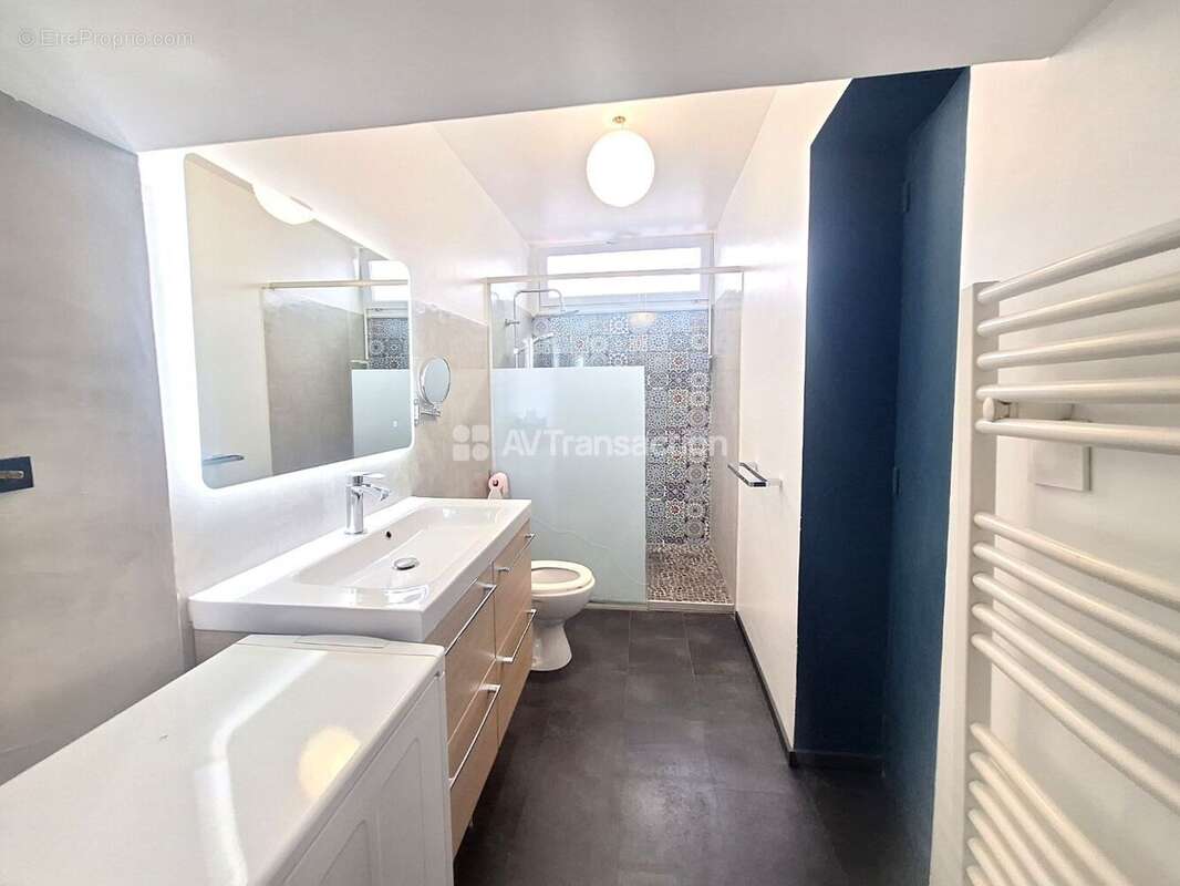 Maison à VAULX-EN-VELIN