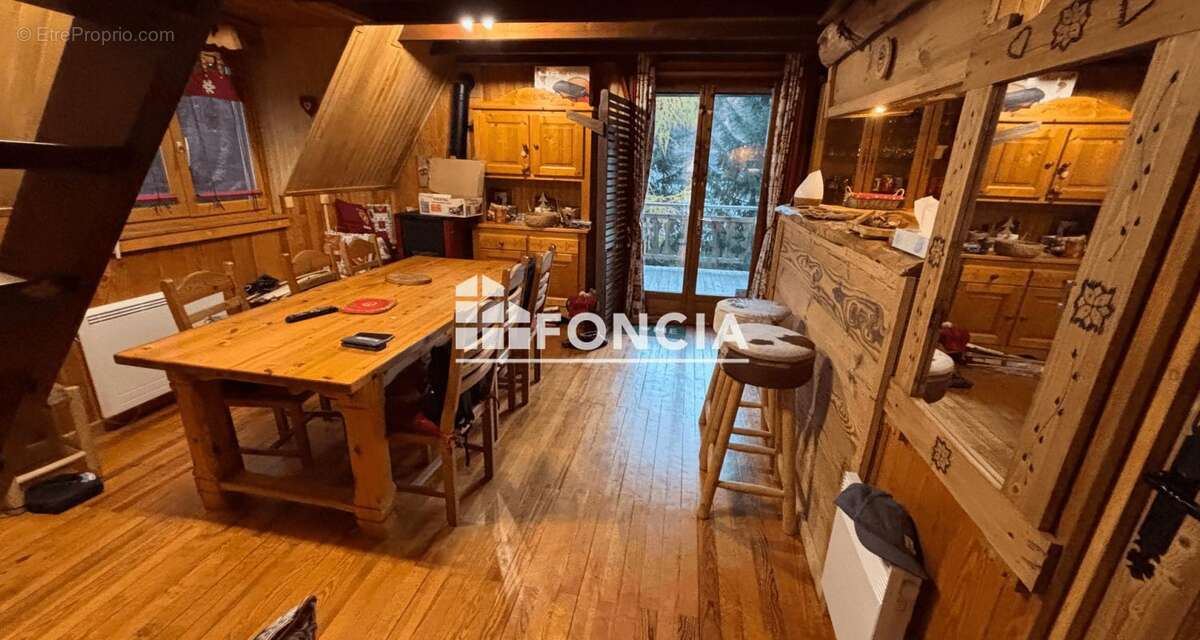 La foux d'allos rare et exceptionnel chalet en coeur de station 8pcs offrant de jolies volumes et des prestations de qualites. n - photo 10