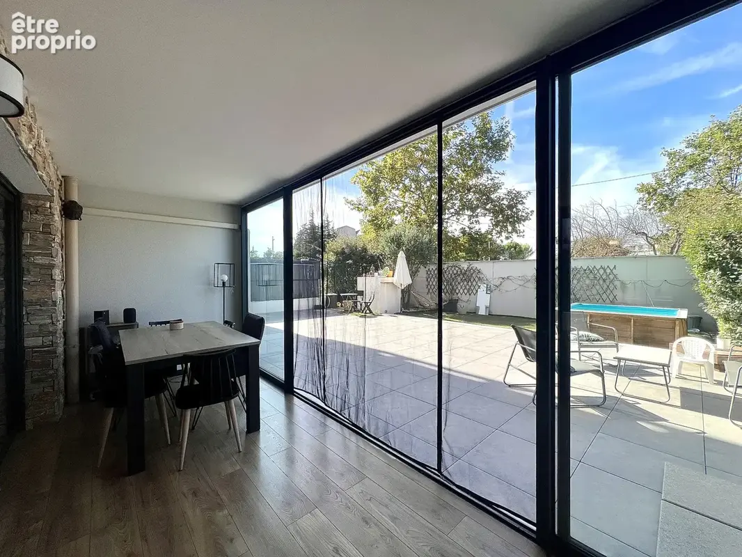 13009 - MAZARGUES. Appartement 3 pièces rez-de-jardin 71 m2 + extérieur: 120m2 - photo 5